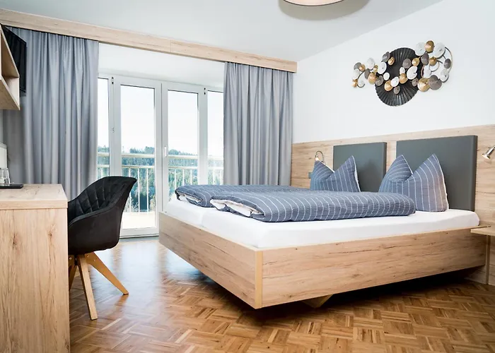 Am Haidel Johannes Breit 3*